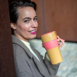 Koziol Thermosbeker Aroma To Go Roze 700 Ml 6 Koziol Thermosbeker Aroma To Go Roze 700 Ml -Keuken Do Verkoop 7243 aroma to go xl 704 fr 7 os