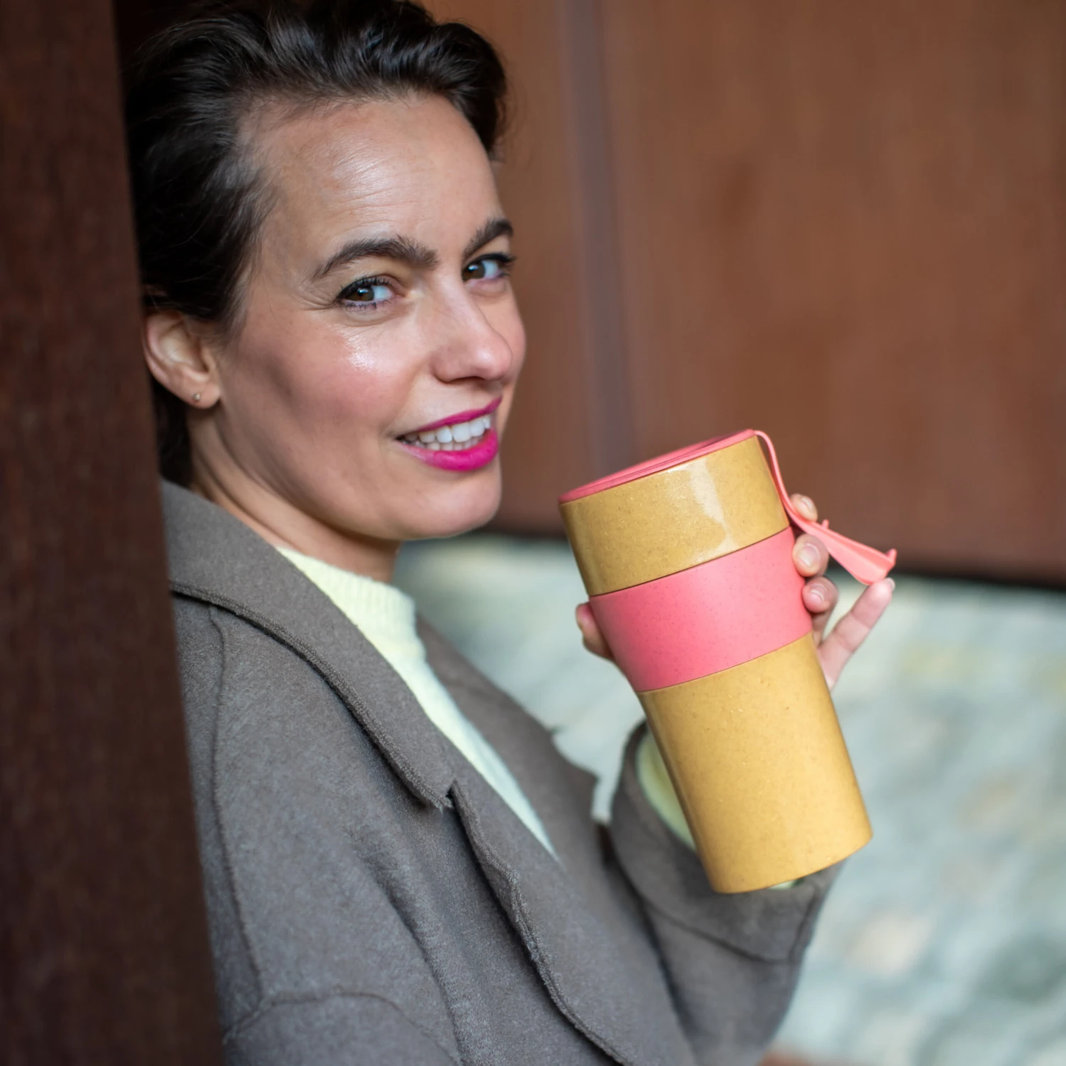 Koziol Thermosbeker Aroma To Go Roze 700 Ml 3 Koziol Thermosbeker Aroma To Go Roze 700 Ml - Afbeelding 3