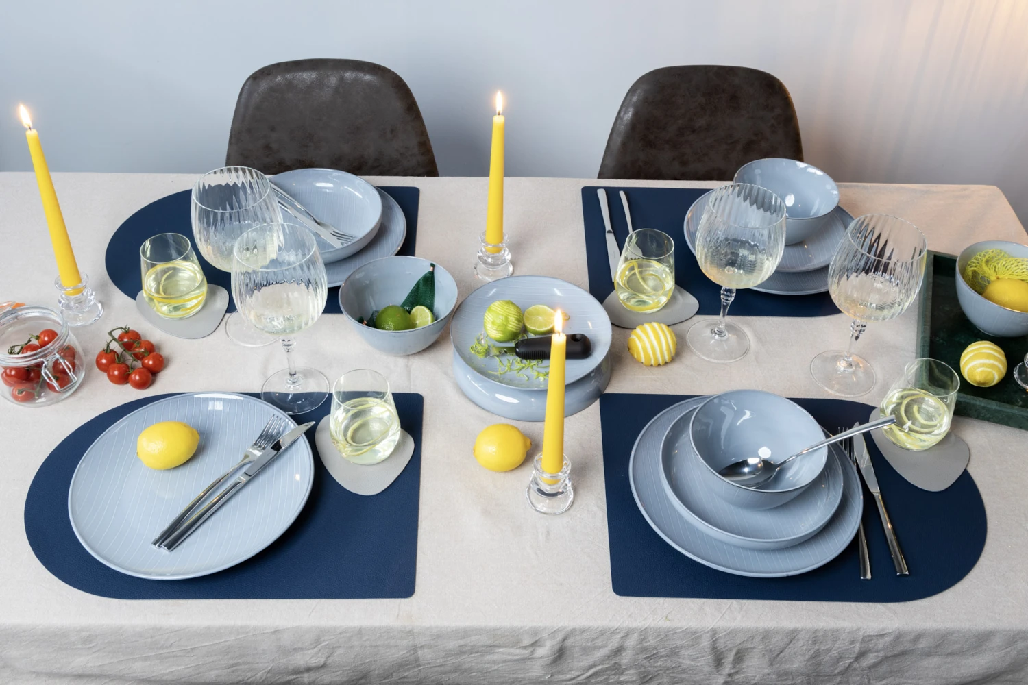 Jay Hill Placemat - Vegan Leer - Grijs / Blauw - Bread - Dubbelzijdig - 44 X 30 Cm 2 Jay Hill Placemat - Vegan Leer - Grijs / Blauw - Bread - Dubbelzijdig - 44 X 30 Cm - Afbeelding 2