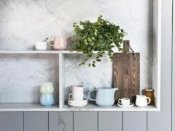 Maxwell & Williams Kop En Schotel Tint Lichtgrijs 100 Ml -Keuken Do Verkoop Tint Lifestyle Image 2 800x600