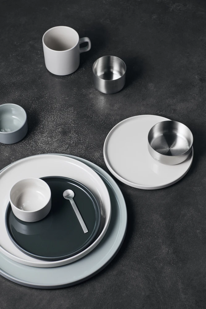 Blomus Schenkkan Pilare - Mirage Grey - 1 Liter 3 Blomus Schenkkan Pilare - Mirage Grey - 1 Liter - Afbeelding 3