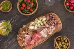 Jay Hill Serveerplank Tunea - Olijfhout - Met Schors - 33 X 15 Cm 12 Jay Hill Serveerplank Tunea - Olijfhout - Met Schors - 33 X 15 Cm -Keuken Do Verkoop product 4 4